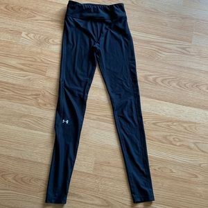 Under armor compression heat gear leggings